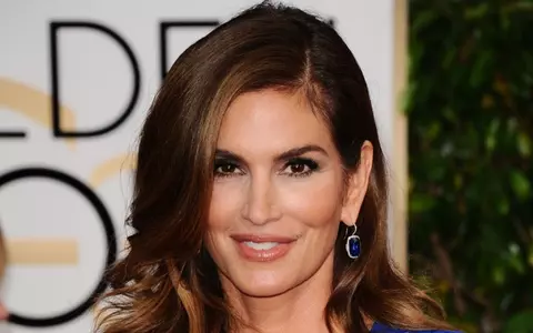 Dieta lui Cindy Crawford, care o ajută să slăbească 1 kilogram la 3 zile: iată meniul complet pentru mic-dejun, prânz și cină