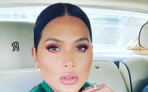 Roxana Dobre, mai sexy ca niciodată! Mamă a trei copii, iubita lui Florin Salam arată perfect în rochie mini