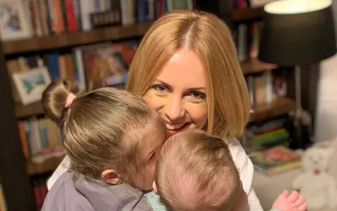 Simona Gherghe a vrut să le facă o surpriză copiilor, dar s-a enervat la culme: "O mulțime de copii și părinți așteaptă să se ardă-n soare…"