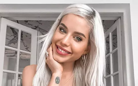 Cum a reacționat Carmen Grebenișan când cineva a comparat-o cu Bianca Drăgușanu. Răspunsul bloggeriței este fabulos