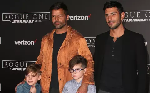 Ricky Martin a mărturisit momentul în care și-a dat seama că este gay. S-a îndrăgostit de un actor faimos: „Am văzut filmul de 8 ori la rând”