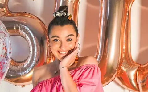 Petrecere în familia Andreei Esca: Alexia Eram a împlinit 20 de ani! Primele imagini de la aniversare