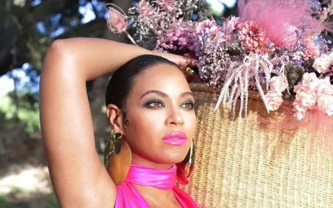Beyonce, transformare radicală după carantină. Nemachiată și cu multe kilograme în plus, a fost greu de recunoscut pe stradă / FOTO