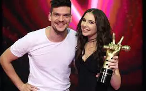 O mai ții minte pe Teodora Buciu, câștigătoarea sezonului 6 „Vocea României”? Cum arată acum cântăreața