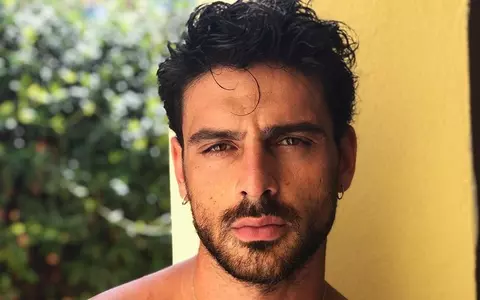 Cine e Michele Morrone, bărbatul fatal din filmul „365 DNI”. Are o poveste de viață impresionantă