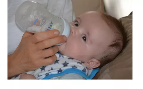 (P) Cum alegem cel mai bun lapte praf pentru bebeluși