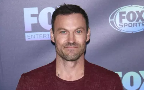 Brian Austin Green își reface viața după divorțul de Megan Fox: s-a împăcat cu Tina Louise! Cum au fost surprinși de paparazzi la plajă/ FOTO