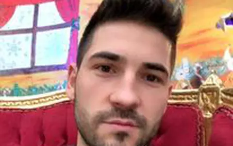 Cine este David Stancu de la Mireasa. Concurentul a venit în emisiune alături de mama lui, doamna Mia