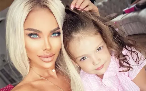 Cum e Bianca Drăgușanu ca mamă. Ce nu îi tolerează fiicei sale: „Pe mine mama m-a mai smotocit”