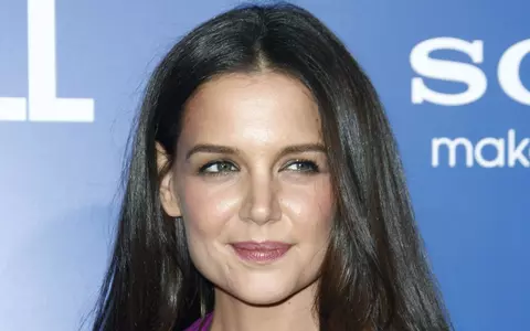 Katie Holmes are un nou iubit, cu 8 ani mai tânăr. Primele imagini cu noul cuplu de la Hollywood
