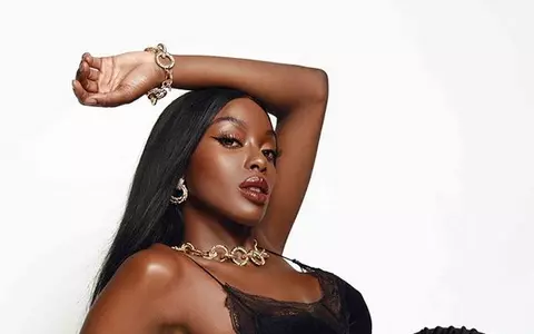 Florin Ristei se iubește cu Naomi Hedman, englezoaica super sexy de la X Factor? Ipostazele care îi dau de gol
