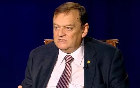 Medicul Ovidiu Băjenaru a murit de COVID-19. Șeful clinicii de Neurologie de la Spitalul Universitar era internat de zece zile