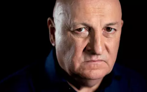Cine îl înlocuiește pe Bebe Cotimanis la PRO TV: "Este o provocare, vreau să aduc o zonă de calm"