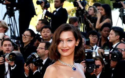 Bella Hadid are un nou iubit! E nepotul unui actor faimos de la Hollywood