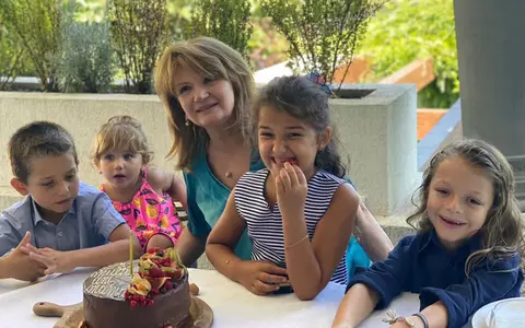 Cum arată și cu ce se ocupă Maria Băsescu de când s-a retras din viața publică. Ipostaza în care a fost surprinsă cu cei patru nepoți