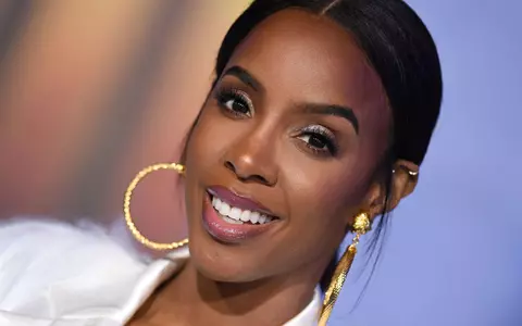 Kelly Rowland este însărcinată pentru a doua oară. Primele imagini cu burtica de gravidă: ”Vârsta de 40 de ani bate la ușă”