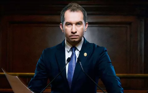 Cum i s-a schimbat viața lui Mihai Sturzu, după ce a renunțat la trupa Hi-Q și la politică, și a devenit pilot: "Eu mi-am petrecut copilăria în comunism și..."/ EXCLUSIV