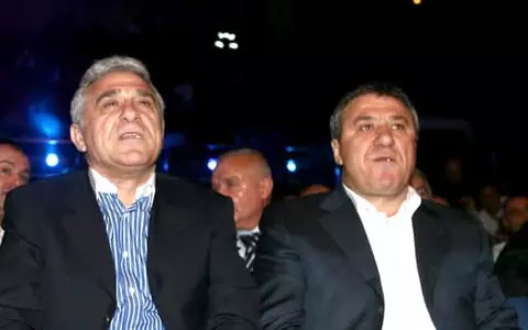 Victor și Giovanni Becali au fost testați pozitiv cu COVID-19