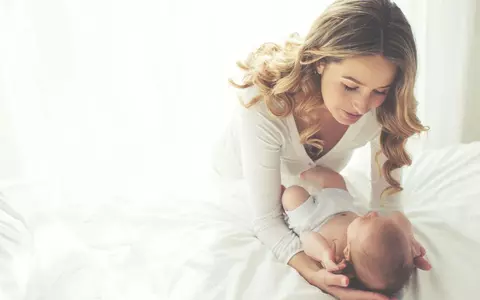 Cum te pregătești dacă urmează să fii mamă pentru prima oară: 4 sfaturi utile