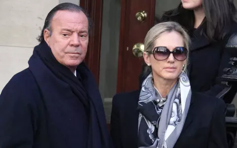 Cum arată Miranda Rijnsburger, soția lui Julio Iglesias. Sunt împreună de 30 de ani și i-a iertat multe infidelități