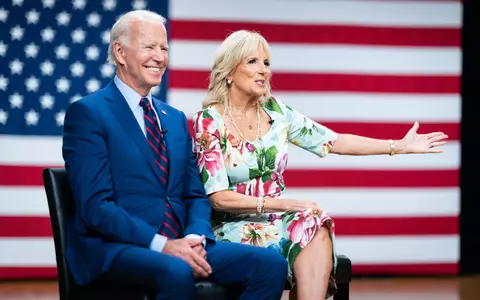 Cine este Jill Biden, soția lui Joe Biden. Profesoara l-a salvat după moartea soției și a fiicei sale de 1 an
