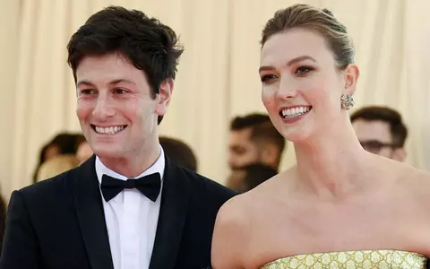 Karlie Kloss este însărcinată cu primul copil