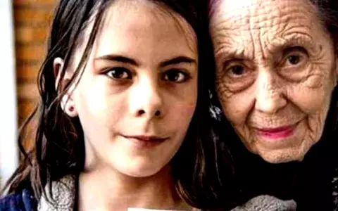 Adriana Iliescu, cea mai bătrână mamă din România, este într-o situație disperată! Ce datorii are la întreținere