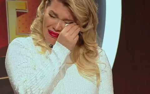 Gina Pistol a izbucnit în lacrimi la TV. Ce s-a întâmplat cu iubita lui Smiley și cum a motivat gestul