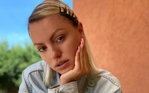 Alexandra Stan s-a despărțit de iubit, după doar câteva luni de relație: "Mă lupt să nu te urăsc!"