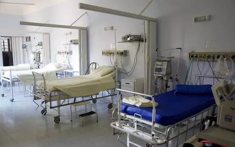Secția ATI de la Spitalul Piatra Neamț va fi dotată integral cu aparatură de ultima generație de către Altex