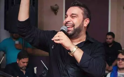Florin Salam și-a cumpărat un Cadillac de 100.000 euro. Ce alte mașini mai are manelistul în garaj