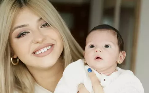 Vloggerița Irina Deaconescu și-a schimbat viata radical de când a devenit mamă. Când va avea loc botezul și cine vor fi nașii fetiței / EXCLUSIV