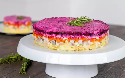 Cum se face salata rusească Șuba. Rețetă rapidă