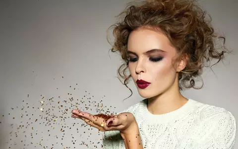 Machiajul de Crăciun, de la culori puternice la tonuri pastelate
