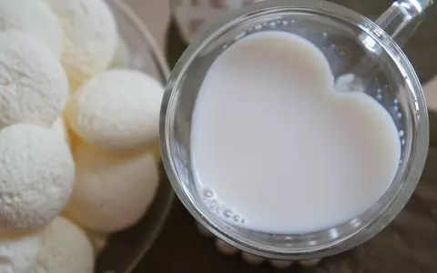 Proteina miraculoasă din lapte, care poate preveni și chiar trata infecția COVID-19