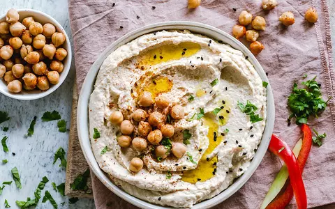 Ce este tahini și la ce poate fi folosit. Secretul unui hummus de casă perfect