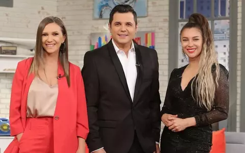 Lora o înlocuiește pe Adela Popescu la Vorbește Lumea. Primele declarații