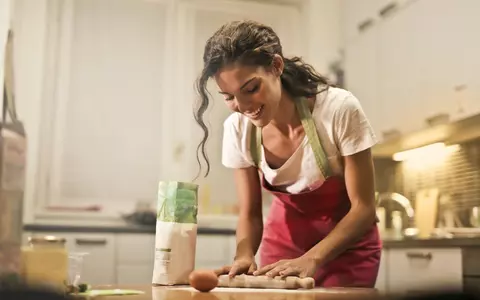 Activități relaxante pe timp de iarnă pe care să le faci în casă