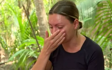 Alexandra Stan a izbucnit în lacrimi la Survivor. Mama ei: „Simt că îmi iese inima din piept”