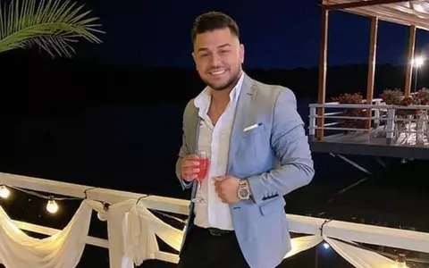 Tragedie în lumea manelelor! Un celebru manelist, în comă după un accident auto. Se zbate între viață și moarte