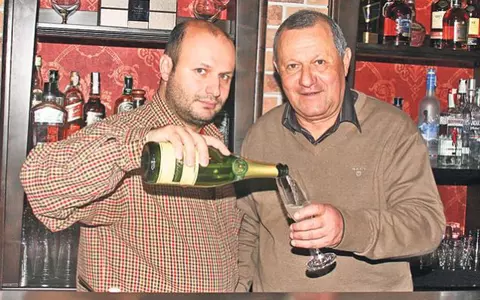 Fiul lui Cristian Țânțăreanu, reclamat la 112 pentru agresiune. Reacția milionarului: "Are 50 de ani, e..."