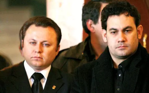 Scandalul dintre frații Dolănescu a reînceput! Replica lui Dragoș pentru Ionuț și Maria Ciobanu: "Ne numărăm..."