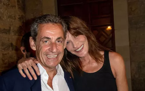 Carla Bruni și Nicolas Sarkozy, culisele unui mariaj furtunos: "Dacă m-ar înșela, i-aș tăia gâtul în somn"
