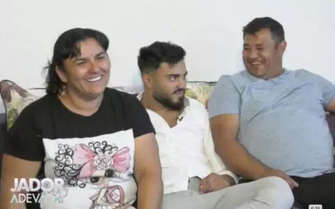 Drama lui Jador. Ambii lui părinți au suferit de cancer: "Am stat flămând, n-aveam bani să mănânc"