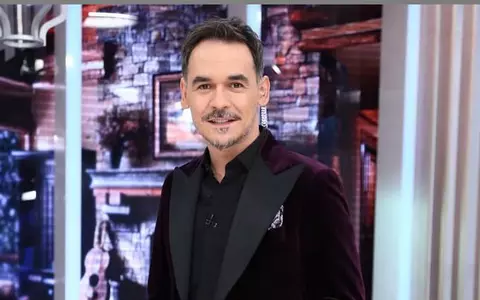 Cum arată fiica lui Răzvan Simion, la 16 ani. Prezentatorul TV și-a scos fiica și iubita la restaurant