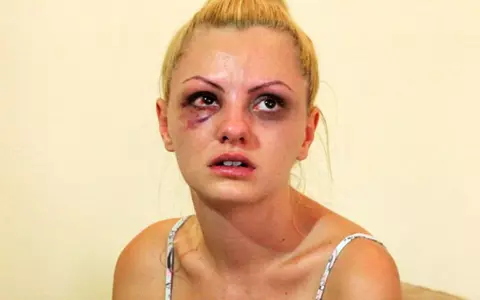 Alexandra Stan, revoltată că Marcel Prodan a scăpat nepedepsit: "M-a bătut cu pumnii, mi-a furat milioane de euro!"