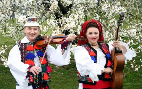 Cum arată Cornelia Rednic după ce a slăbit 33 kg prin înfometare. Și-a schimbat look-ul