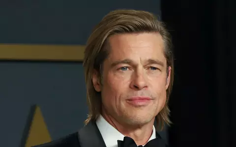 Imagine șocantă cu Brad Pitt: a fost surprins într-un scaun cu rotile
