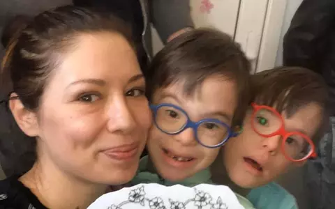 Cristina Bălan, mama gemenilor cu sindrom Down, a trecut prin multe suferințe: "Mulți apropiați au dispărut, în secunda doi"