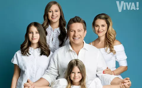 Pavel Bartoș, pictorial alături de familie, cu soția și cele trei fete: "Acasă, nu sunt eu în rolul principal" /  EXCLUSIV